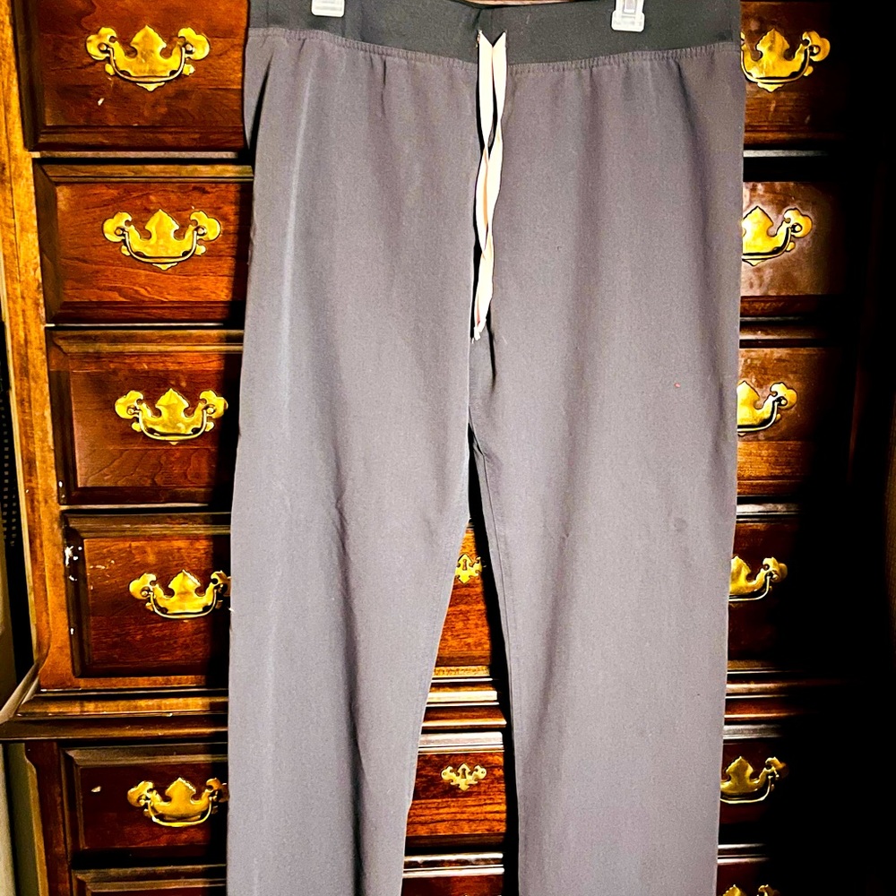 FIGS scrub pants
